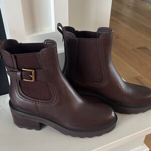 Elegant Brown Leather Ankle Boots